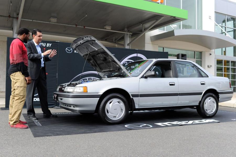  Mazda 626 1991 года  (фото 2 из 36)